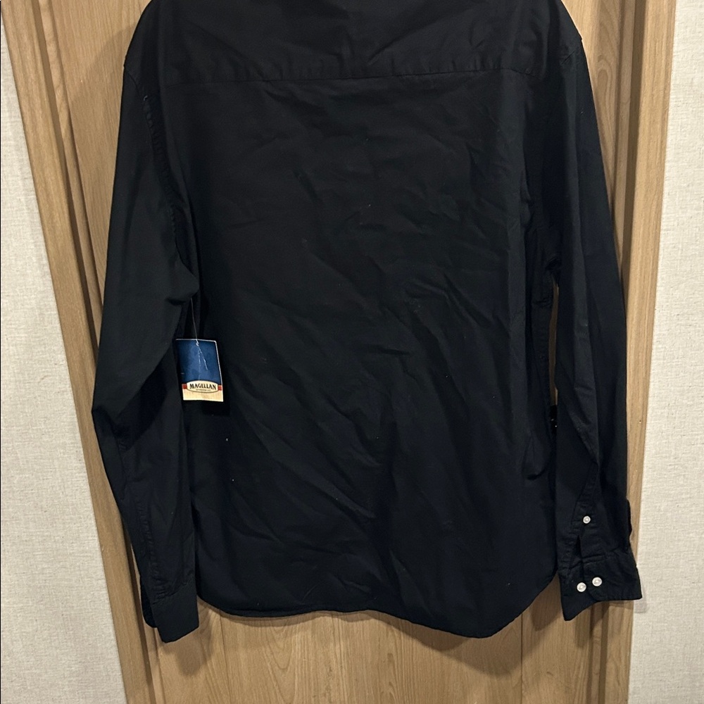 Magellan Outdoors Men's Classic Black Button Down Shirt - Picture 3 of 3